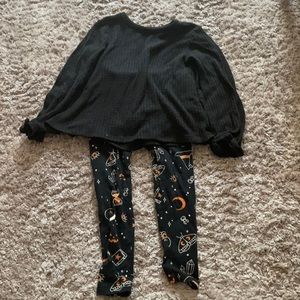 Cat & Jack Halloween (2 different sizes)